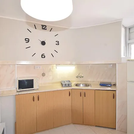 Apartment Promar 82